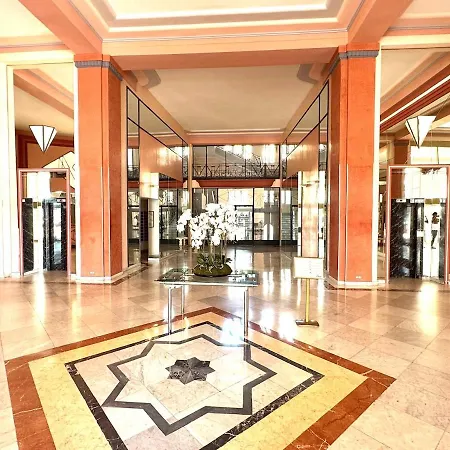 Miramar Palace * Cannes