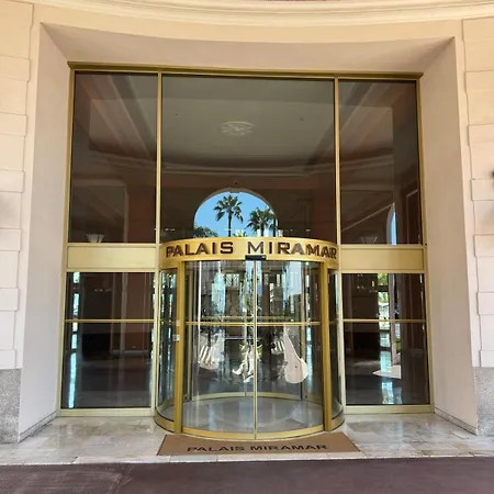 Miramar Palace Apartament